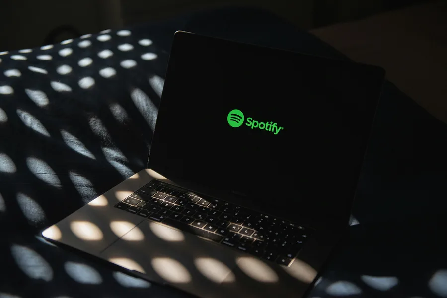 Warum wir Spotify und Apple Podcasts verlassen